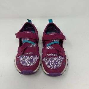 Merrell Color Changing Water Shoes - Kids size 1